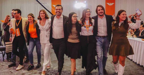 Es Álvarez Máynez nuevo dirigente de MC
