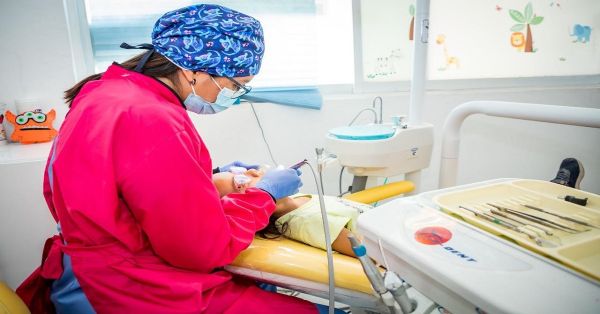 Ofrece SMDIF diversos servicios de salud para los que menos tienen