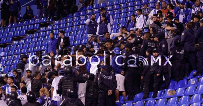 Controlan trifulca tras derrota del Puebla en el Cuauhtémoc