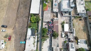 Evidencian presunta entrega de dinero y despensas en San Andrés