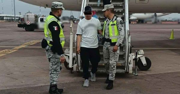 Acusa FGR amenazas y ataques a vías de comunicación a sujeto por desviar vuelo