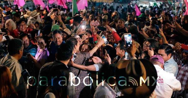 Culmina Claudia Sheinbaum gira por Puebla en Cholula