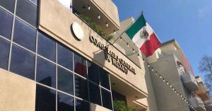 Pide México a connacionales en Texas acercarse a consultados