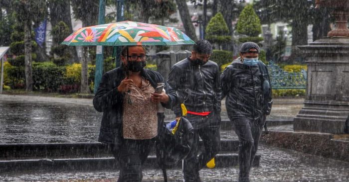 Prepara el paraguas habr&aacute; lluvias de ligeras a fuertes este fin de semana