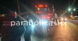 Recupera policía de San Andrés Cholula tractocamión robado