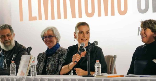 Presenta Beatriz Guti&eacute;rrez M&uuml;ller &ldquo;Feminismo silencioso&rdquo;