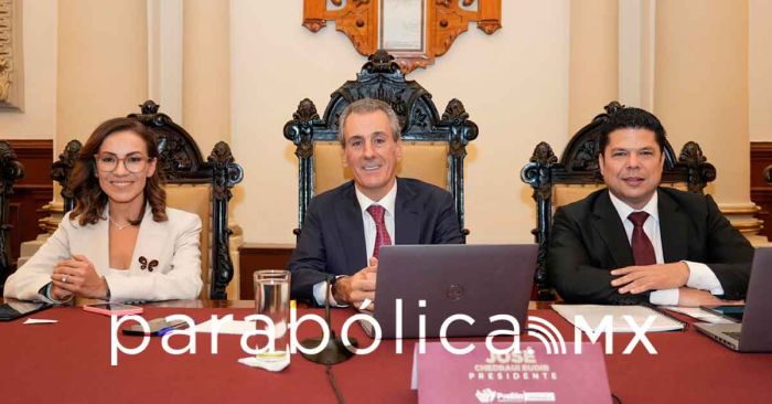 Rinden protesta ante el Cabildo titulares de las secretar&iacute;as del Ayuntamiento