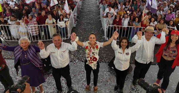 Presenta Claudia Sheinbaum estrategia "República de y para Mujeres"