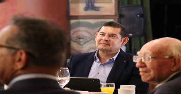 Son aliados de la 4T los empresarios de Puebla: Armenta