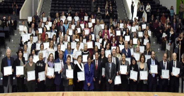 Es la Universidad para Adultos un espacio de transformación y oportunidad para aprender