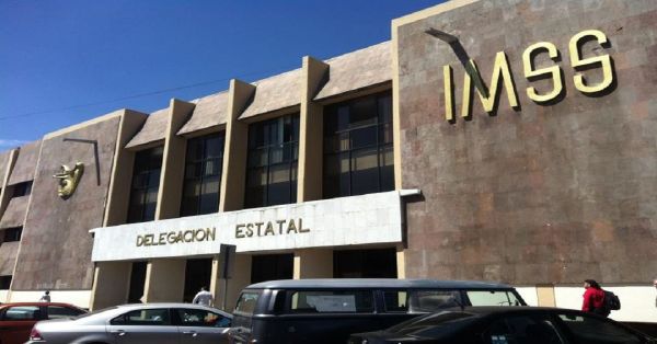 Entrega IMSS Puebla equipo de protección civil para brigadas de las unidades internas