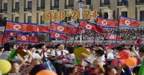 Busca Corea del Norte aumentar población infantil