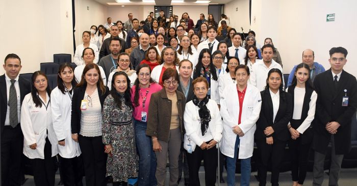 Expuso Lilia Cedillo los retos de la microbiología en el siglo XXI