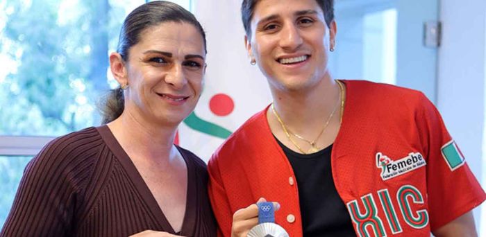 Se reúne Marco Verde  con Ana Gabriela Guevara