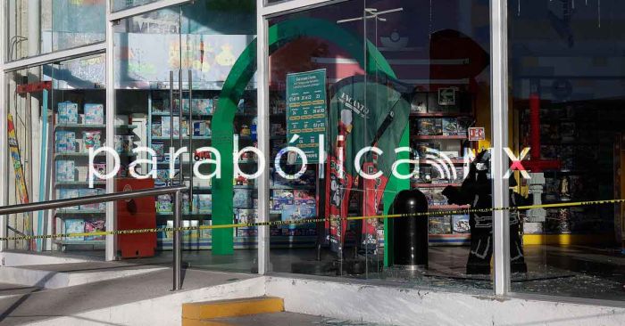 Roban por segunda vez en un mes la tienda Juguetrón del Bulevar 5 de Mayo
