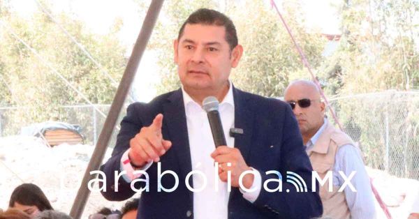 Realiza Armenta gira de trabajo en el municipio de Teziutl&aacute;n