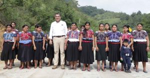 Entrega Sergio Salomón camino Chiconcuautla-Acalama