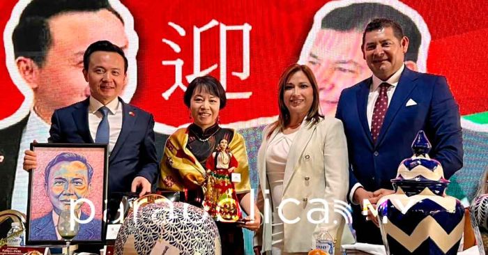 Se re&uacute;ne Armenta con el embajador de China