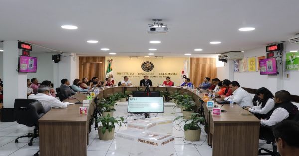 Aprueba INE Puebla lista de funcionarios suplentes para elección del 2 de junio