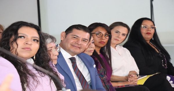 Escucha Armenta &quot;La Voz de Todas&quot;: herramienta de impulso en Puebla