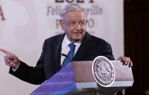 Rechaza AMLO atentado contra Anabel Hernández