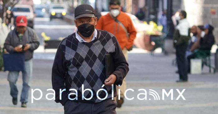 Cae la cifra de casos activos de Covid-19 en Puebla: Salud