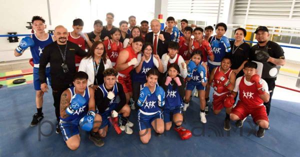 Inaugura AMLO bachillerato técnico en Tepito
