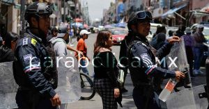 Amanece el Centro Histórico de Puebla con operativo antiambulantes