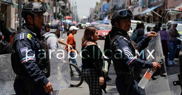 Amanece el Centro Histórico de Puebla con operativo antiambulantes