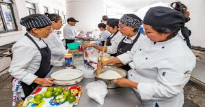 Capacitan a adultos mayores en el SMDIF