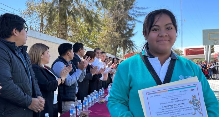Reconoce COBAEP participaci&oacute;n de alumna en Olimpiada Femenil de Matem&aacute;ticas