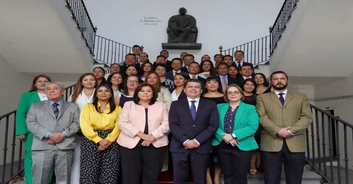 Toman protesta nuevos jueces en el Poder Judicial