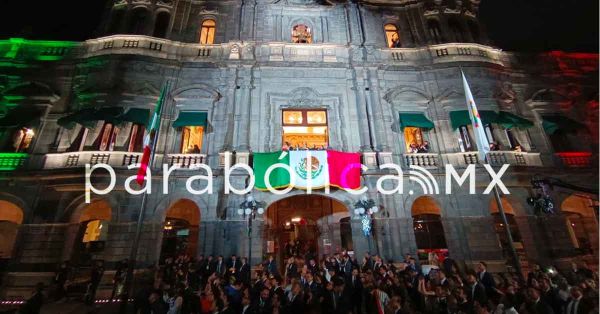 Pide Sergio Salom&oacute;n en el Grito de Independencia honrar el pasado prehisp&aacute;nico