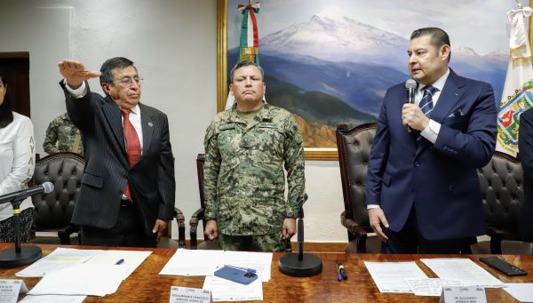 Rinde protesta Humberto Aguilar Viveros como secretario del CECSNSP