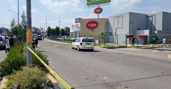 Atacan a balazos a un conductor frente a Plaza San Diego