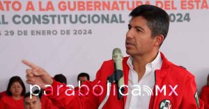 Reprochan a Eduardo Rivera protección de agresores