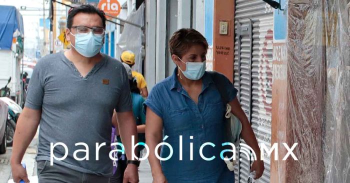 Pide Salud evitar alimentos de la calle ante la ca&iacute;da de ceniza