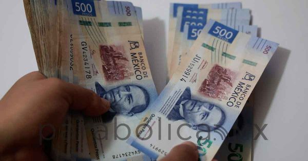Dejaremos finanzas sanas a gesti&oacute;n de Armenta Mier, promete gobernador