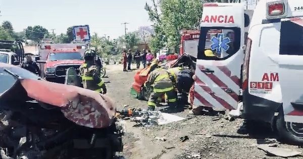 Ocurre aparatoso accidente sobre la carretera Atlixco-Puebla