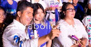 Realiza Eduardo Rivera su onceavo cierre de campaña en Tehuacán