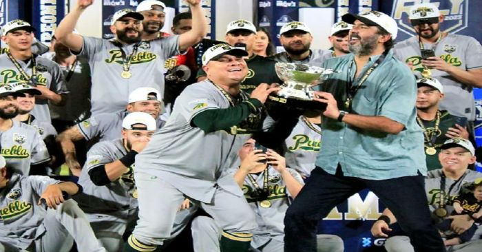 Anuncia Pericos la salida de Sergio Omar Gastélum
