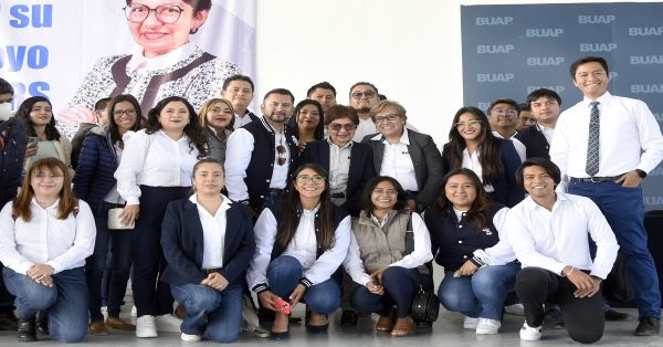 Celebra BUAP 25 años de regionalización