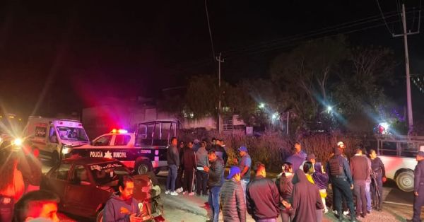 Señalan al Presbítero de Tehuacán por causar aparatoso choque