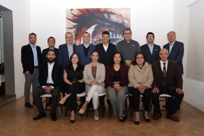 Presentan expertos diagnóstico de gobernanza a Eduardo Rivera