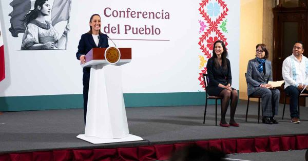 Llama Sheinbaum a jóvenes evitar consumo de vapeadores