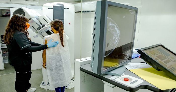 Continúa la Jornada de prevención de Cáncer de mama