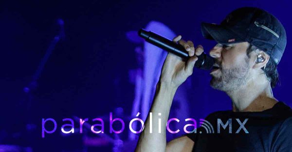 Vive la Feria de Puebla una icónica presentación de Enrique Iglesias