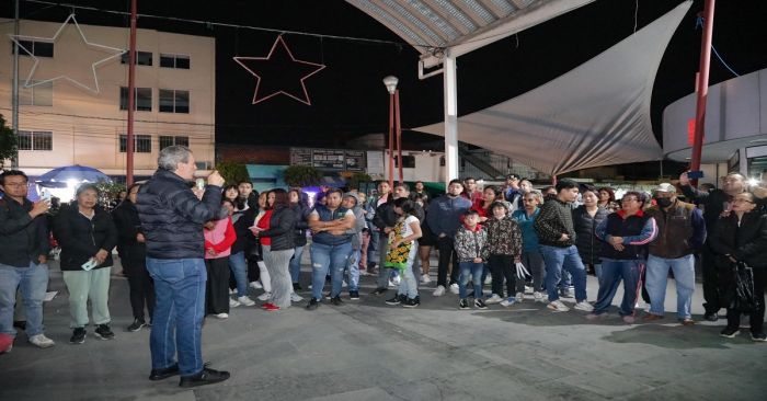 Celebra Pepe Chedraui fiestas decembrinas con pobladores de San Baltazar Campeche