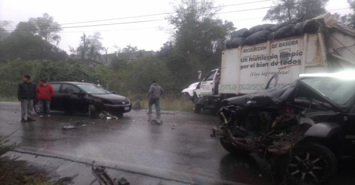 Provoca accidente automovil&iacute;stico la hija del edil de Zacapoaxtla