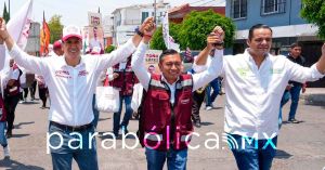 Escuche Pepe Chedraui a habitantes de la Colonia Granjas de San Isidro